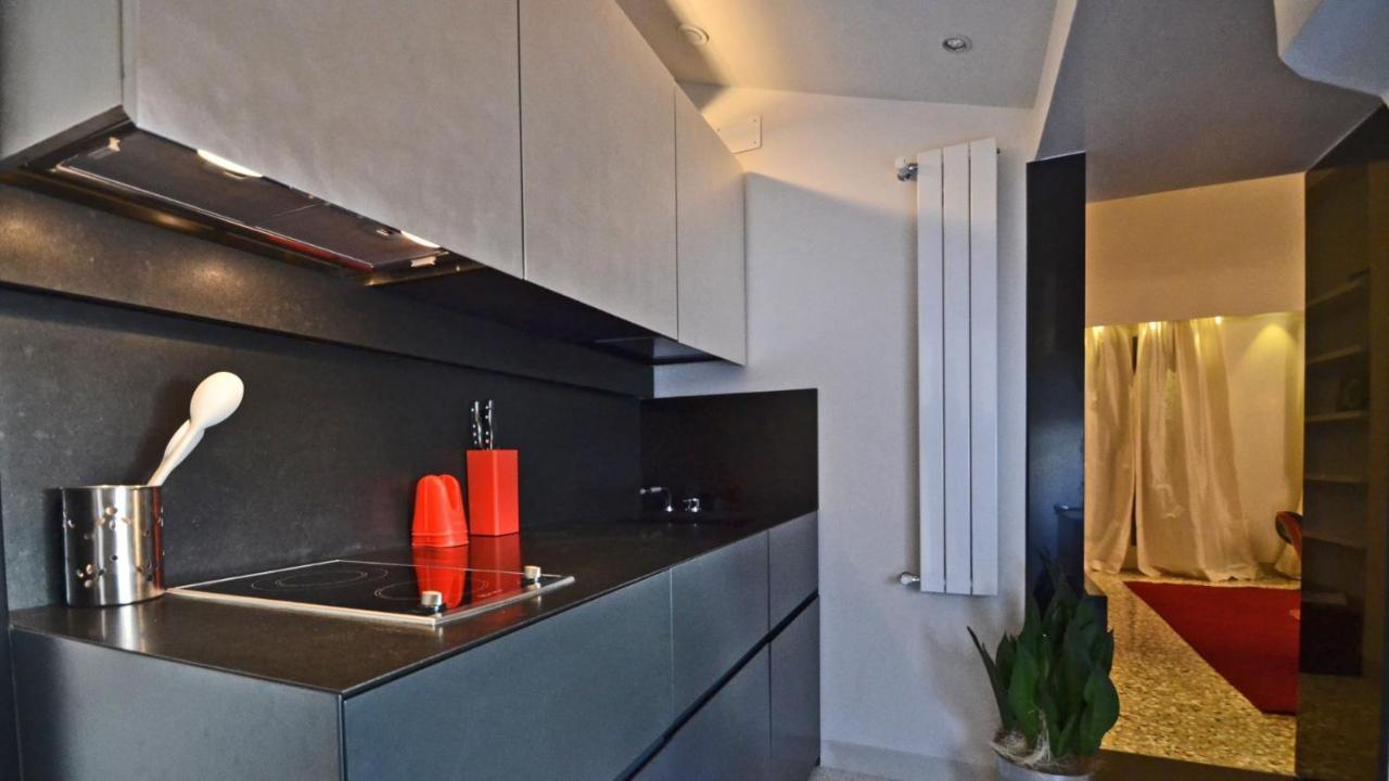Ai Bareteri Luxury Canal View 베니스 외부 사진